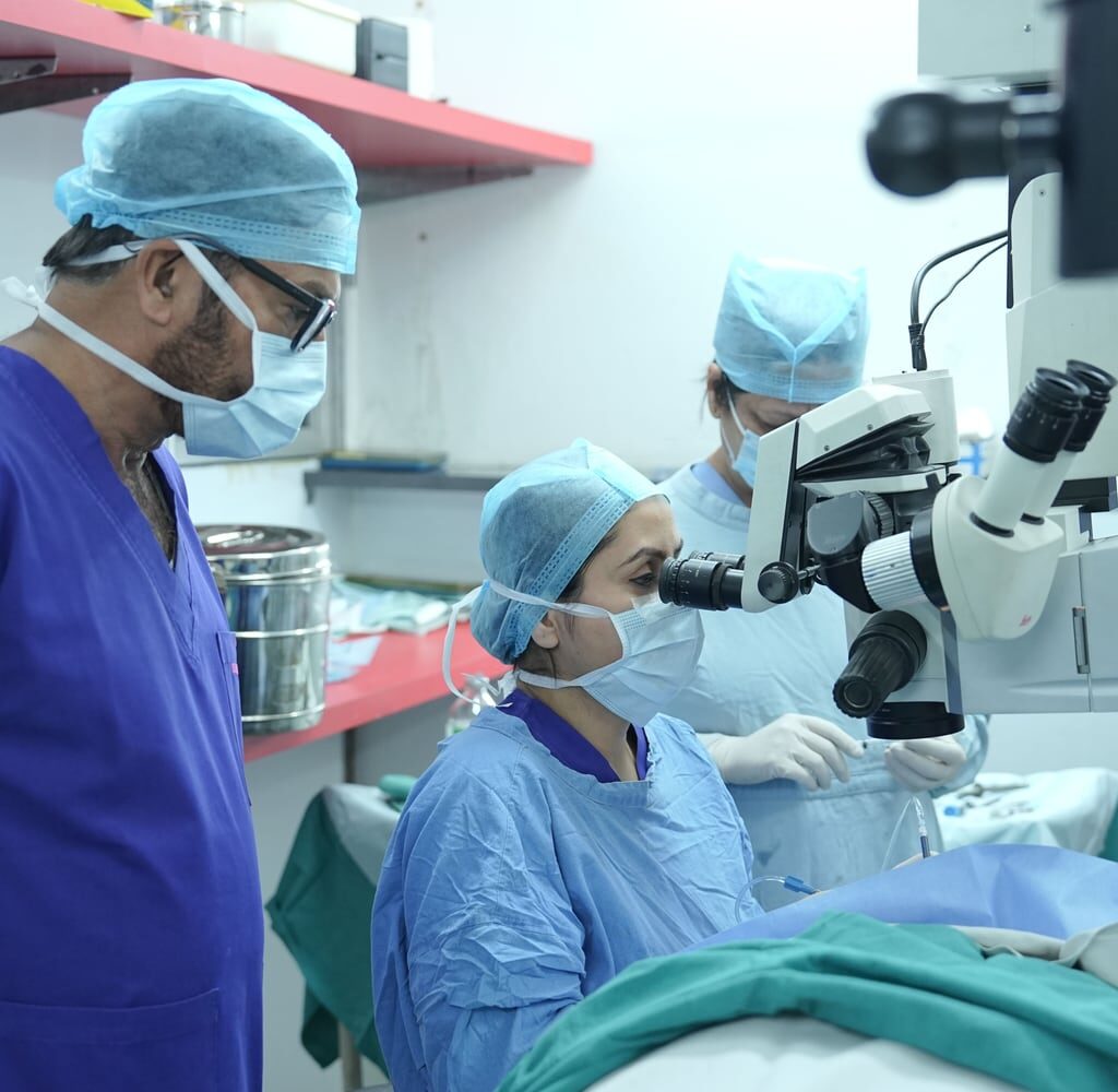 Cataract & Lens Replacement